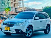 Subaru Forester 2010 White for sale
