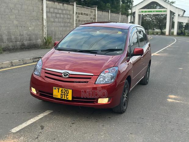Toyota Corolla Spacio 2005
