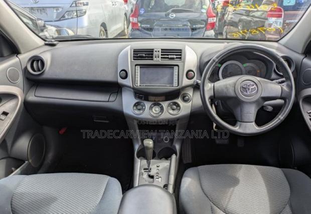Toyota RAV4 2006 Silver