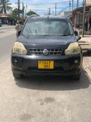 Nissan X-Trail 2.0 Petrol XE 2009 Black for sale