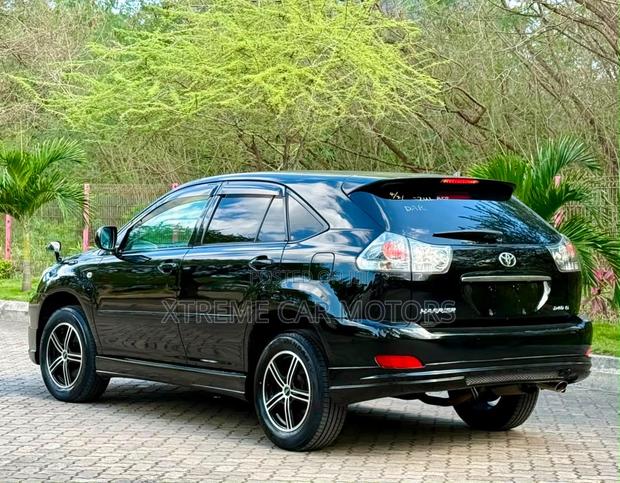 Toyota Harrier 2005 Black