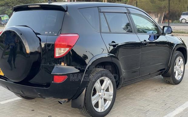 Toyota RAV4 2.0 4x4 2006 Black