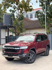 Toyota Land Cruiser 2025 Red for sale