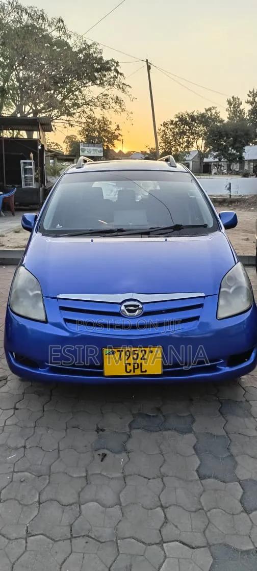 Toyota Corolla Spacio 2003 Blue