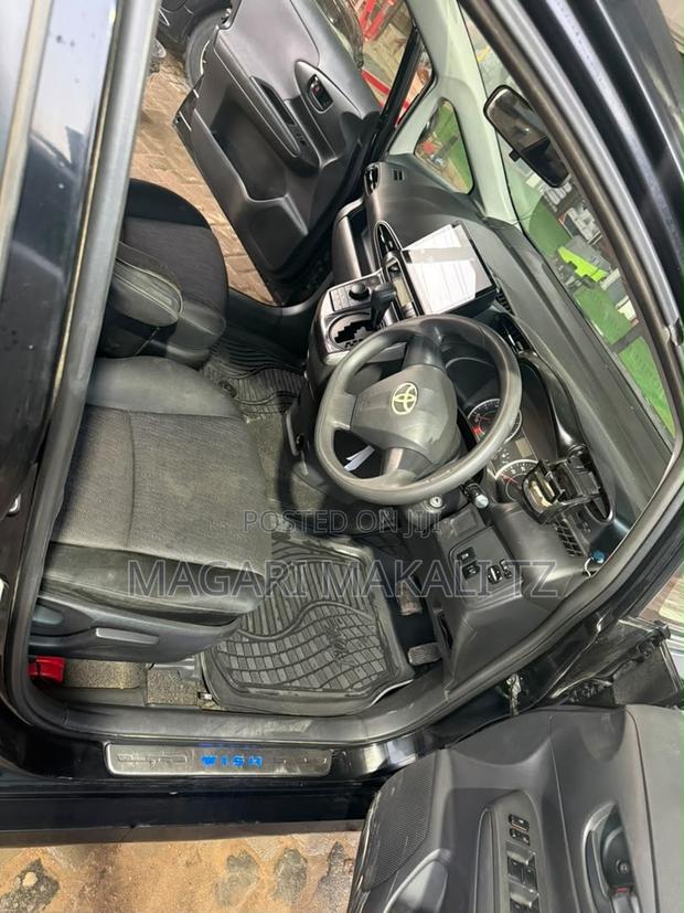 Toyota Wish 2009 Black