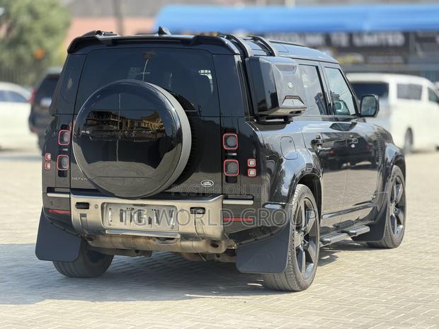 Land Rover Defender X-Dynamic HSE 2021 Black