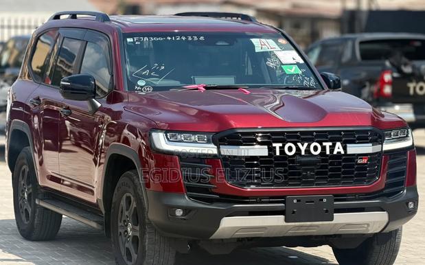 New Toyota Land Cruiser 2025 Maroon