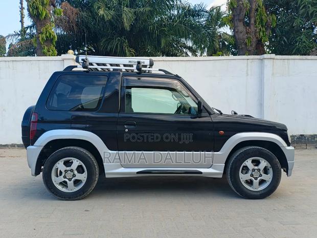 Mitsubishi Pajero 2008 Black