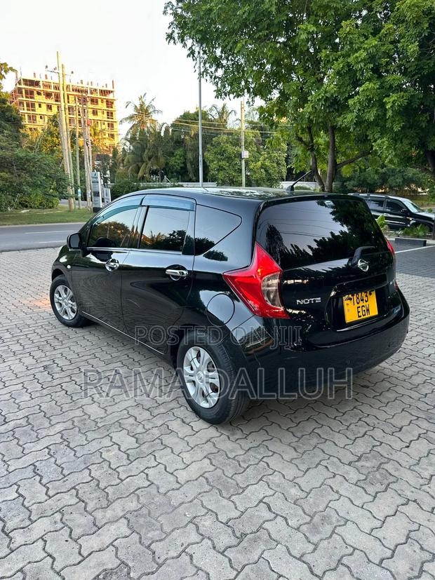 Nissan Note 2013 Black