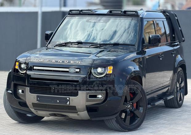 Land Rover Defender 2022 Black