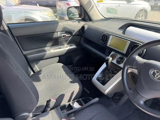 Toyota Corolla Rumion 2007 Maroon