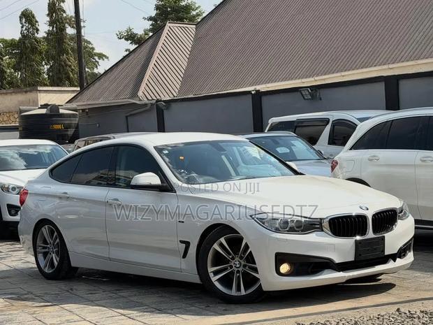 BMW 3 Series 2013 White