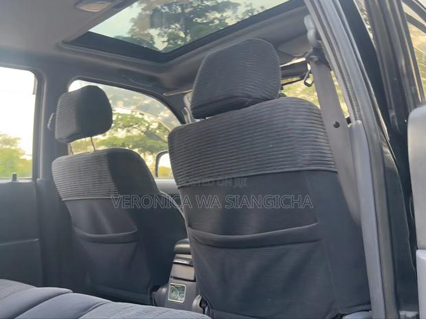Toyota Hilux Surf 2000 Black