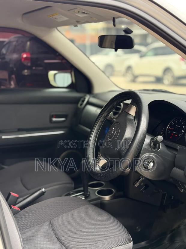 Mazda Verisa 2012 Gold