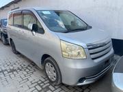 Toyota Noah 2007 Silver for sale