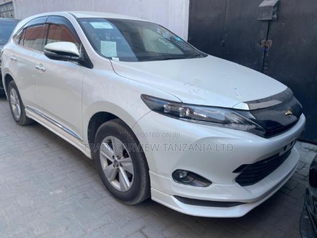 Toyota Harrier 2016 Pearl