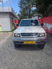 Toyota Hilux 2003 White for sale