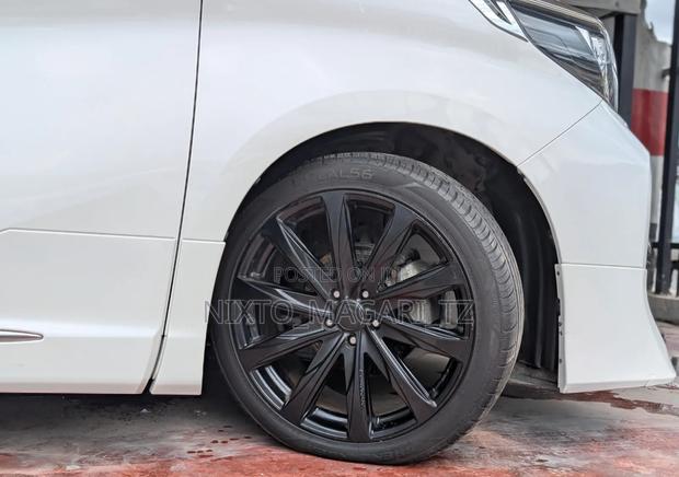 Toyota Alphard 2016 White