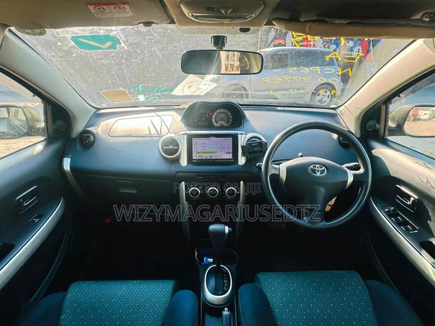 Toyota IST 2005 Matt Black