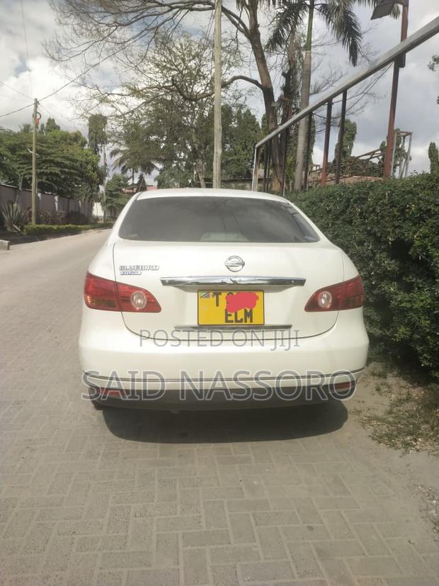 Nissan Bluebird 2008 White