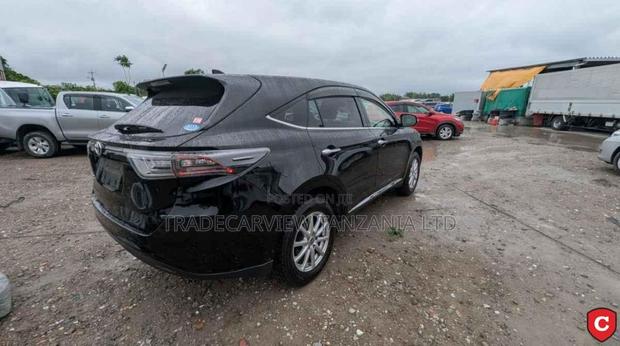 Toyota Harrier 2016 Black