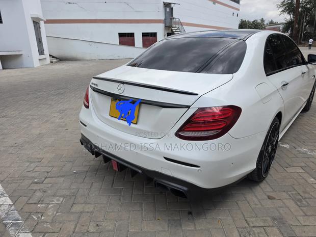 Mercedes-Benz E250 2019 White
