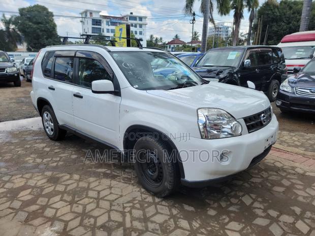 Nissan X-Trail 2010 White