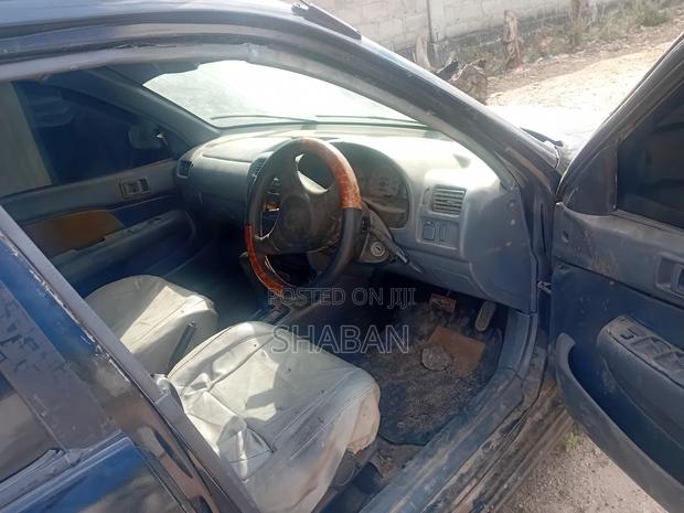 Toyota Starlet 1998 Black