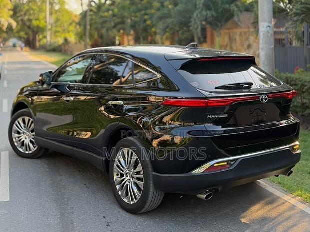 Toyota Harrier Z 2021 Black