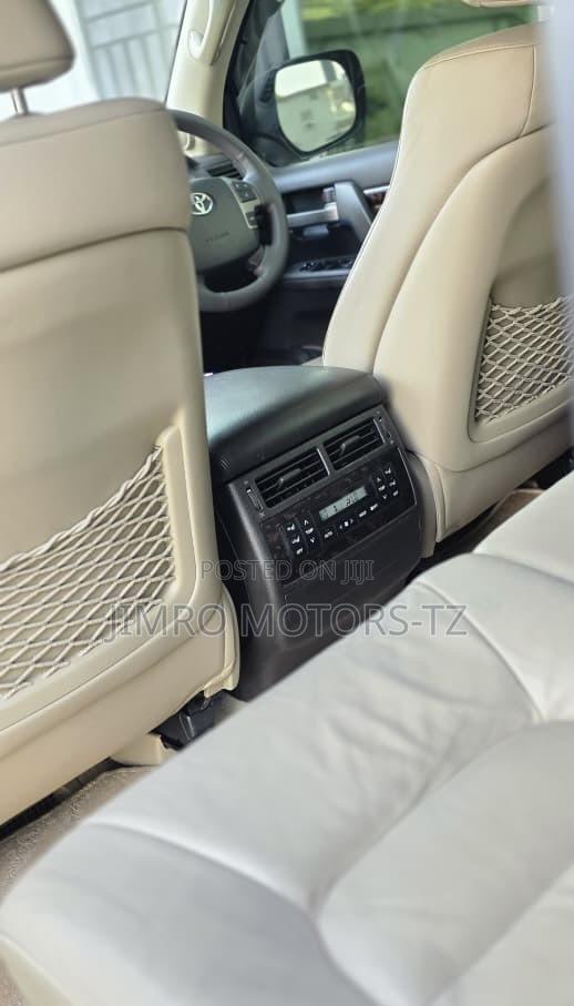 Toyota Land Cruiser 2008 Black