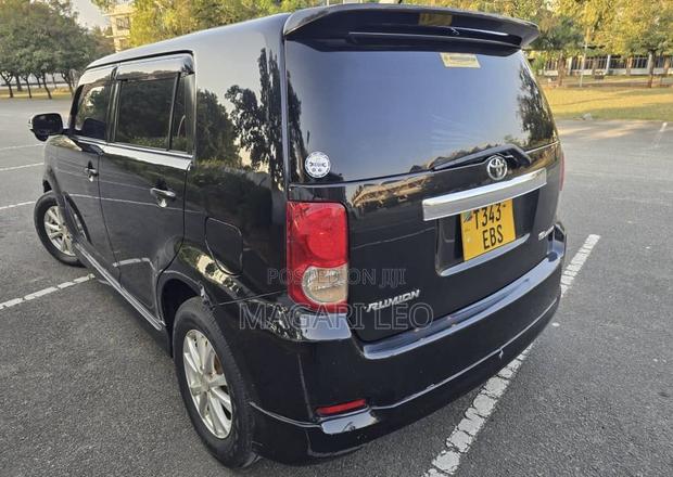 Toyota Rumion 1.5 FWD 2023 Black