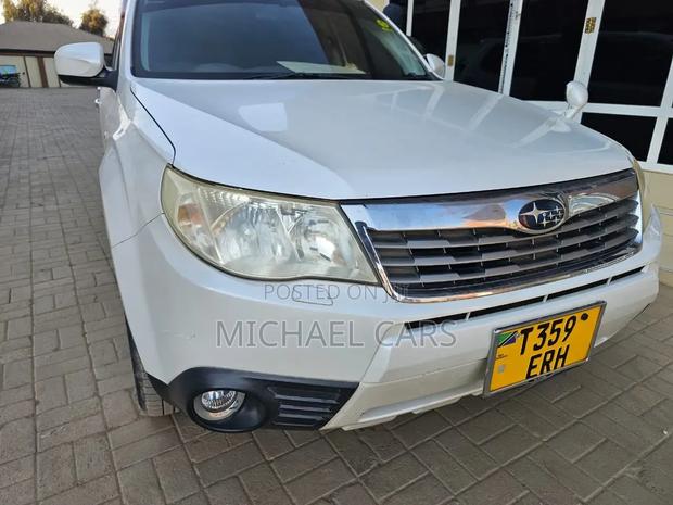 Subaru Forester 2011 White