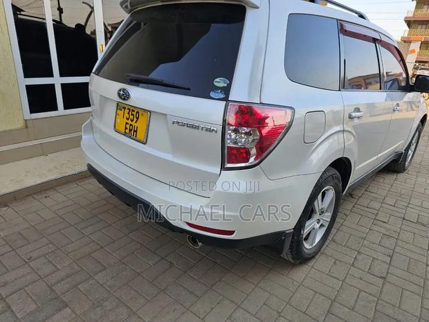 Subaru Forester 2011 White