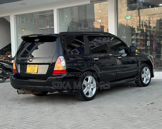 Subaru Forester 2005 Black