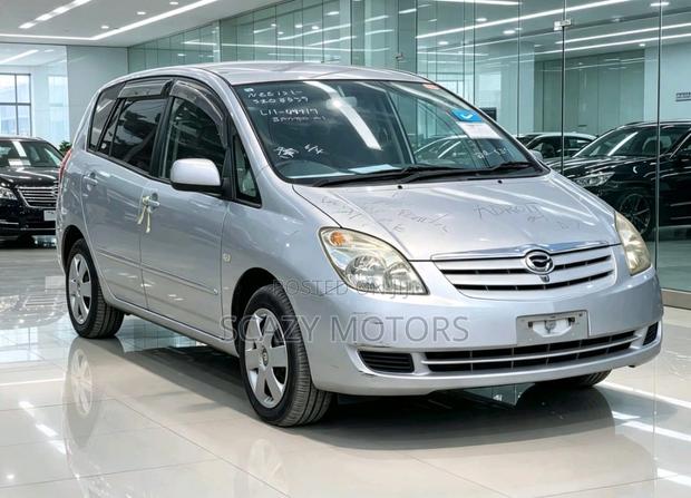 Toyota Corolla Spacio 2003 Silver
