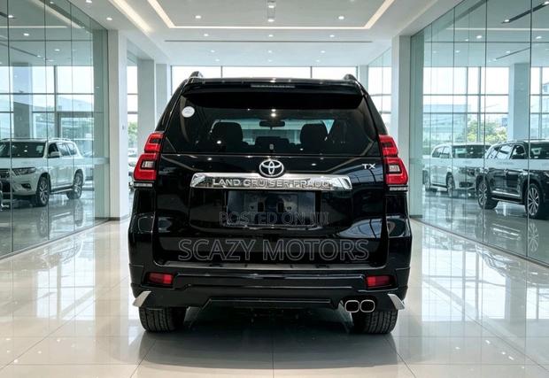 Toyota Land Cruiser Prado 2021 Black