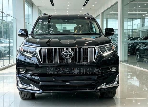 Toyota Land Cruiser Prado 2021 Black