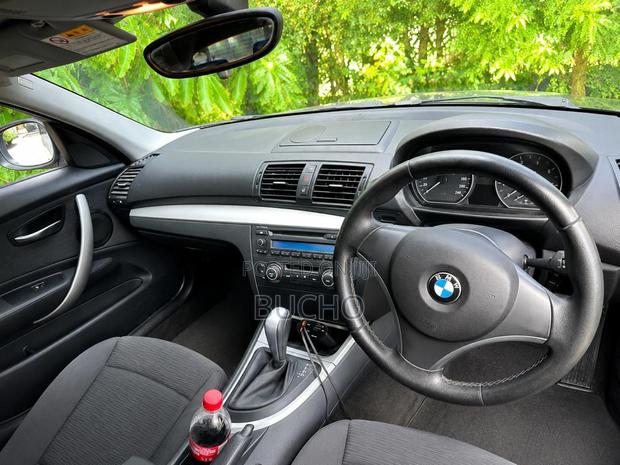 BMW 1 Series 2009 Black