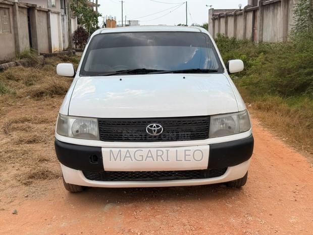 Toyota Probox 1.3 DX 2WD 2011 White