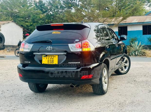 Toyota Harrier 2006 Black