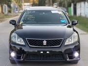 Toyota Crown 2010 Black for sale