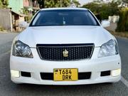 Toyota Crown 2006 Pearl for sale