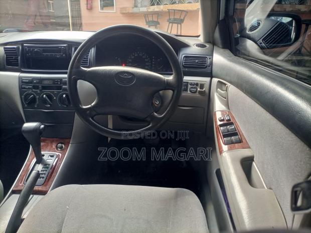Toyota Corolla 2003 Silver