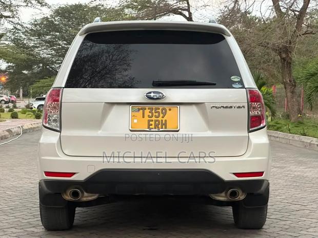 Subaru Forester 2009 White