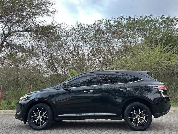 Toyota Harrier 2017 Matt Black