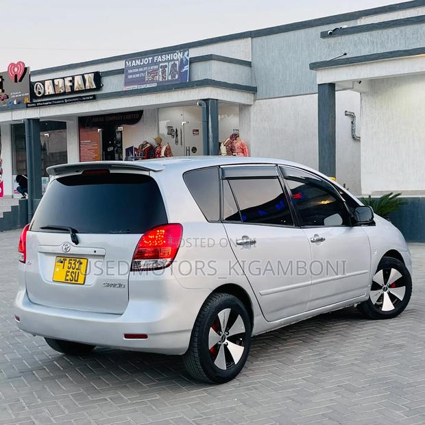 Toyota Corolla Spacio 2003 Silver