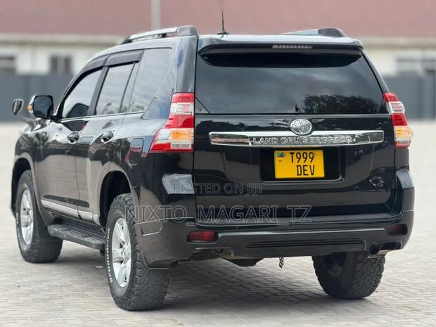 Toyota Land Cruiser Prado 2015 Black