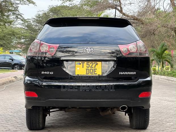 Toyota Harrier 2.4 2006 Black