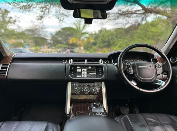 Land Rover Range Rover Vogue 2014 Gray