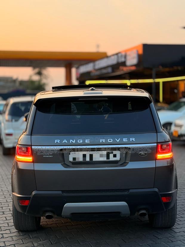 Land Rover Range Rover 2015 Gray
